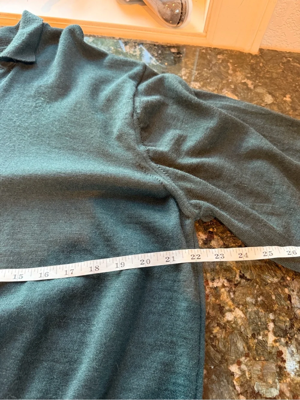 Jos. A Bank 100% Extra Fine Merino Wool Made in Italy 3 Button Collared Sweater.